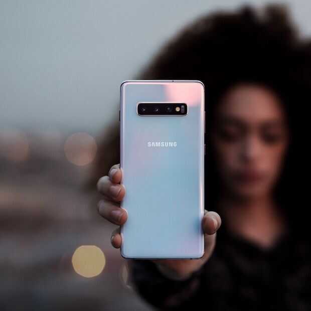 Bewakingsleverancier misbruikte kwetsbaarheden in Samsung toestellen