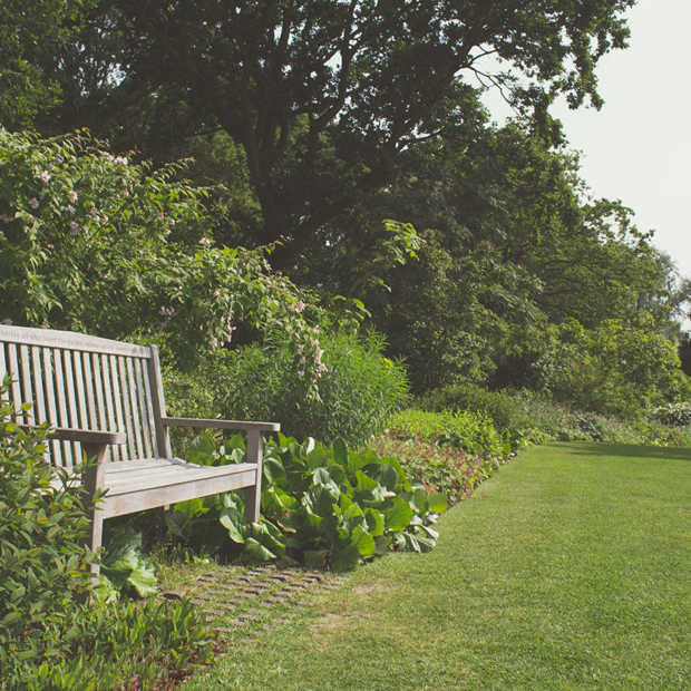 Insider tips om je tuinmeubelen langer te laten stralen