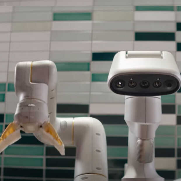 ​Google's nieuwe robot kan dingen die nooit geprogrammeerd zijn