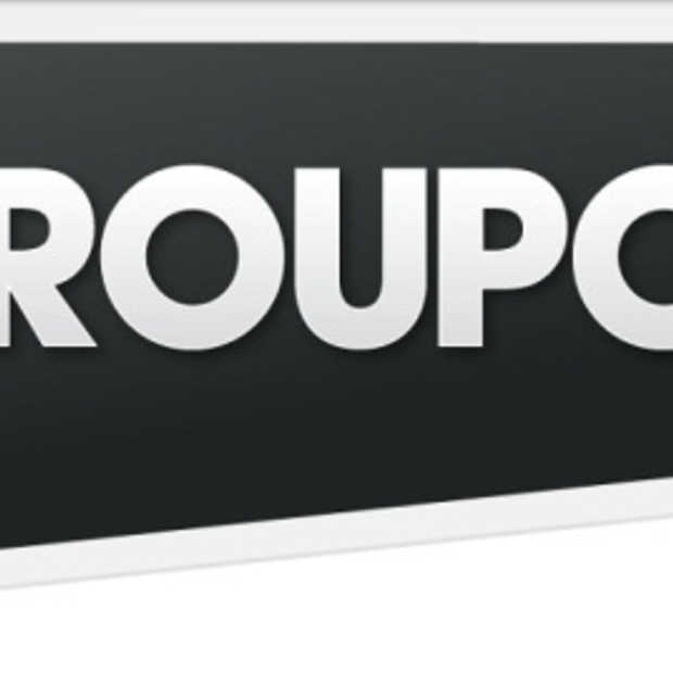 Groupon steeds dieper in het rood