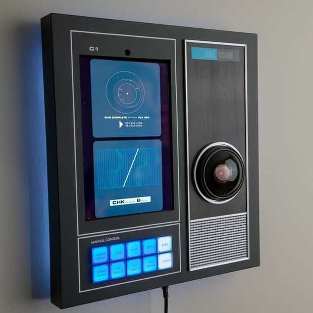Deze 1:1 replica HAL 9000 bluetooth speaker is helemaal af
