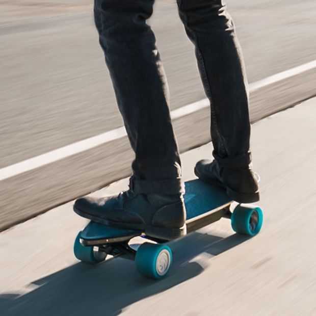 Het Huger elektrische skateboard belooft betaalbare power