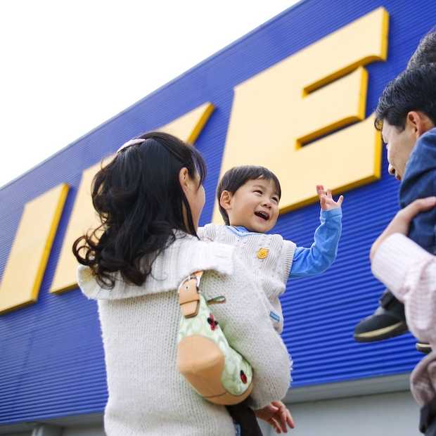 IKEA laat klanten spullen afrekenen met tijd