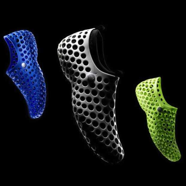 Nike brengt op iPhone lijkende schoen weer op de markt