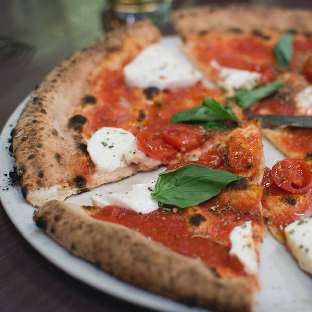 Pizza bestellen bij Domino’s nu ook via SMS