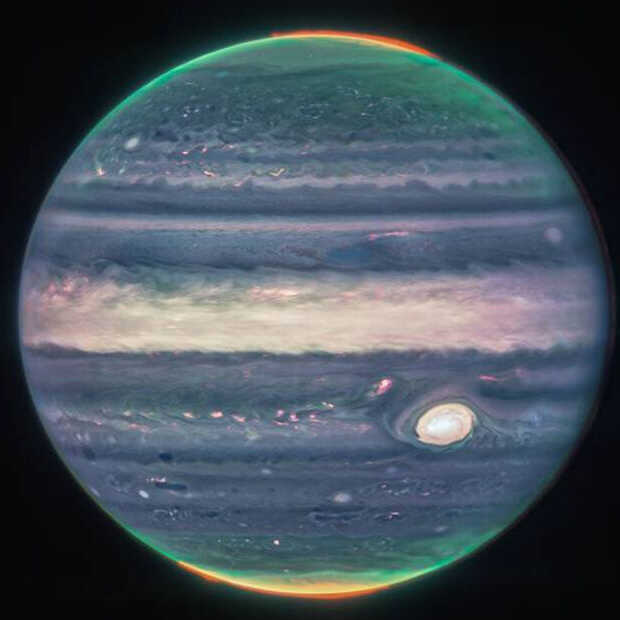 Ruimtetelescoop James Webb schiet mooiste foto van Jupiter ooit