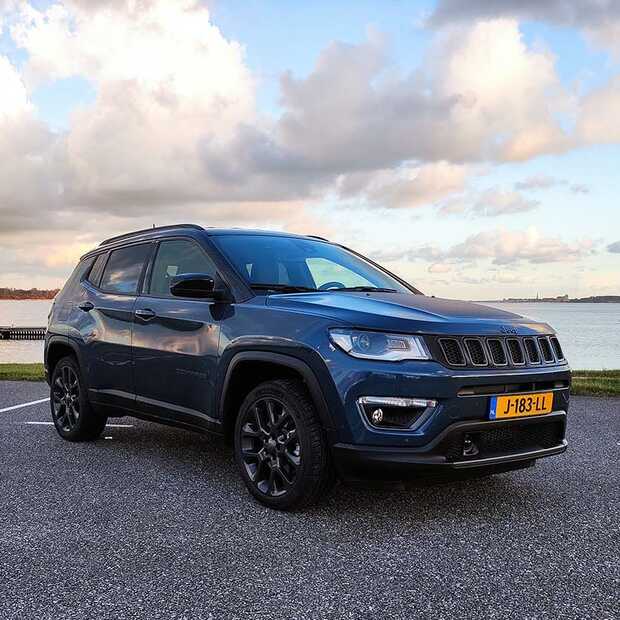 Jeep Compass 4xe Plug-in Hybrid in alles een echte Jeep