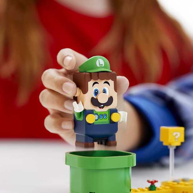 Luigi ontmoet zijn broer in het LEGO Super Mario universum