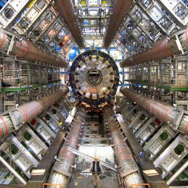 Neem met deze 360 graden video een kijkje in de Large Hadron Collider