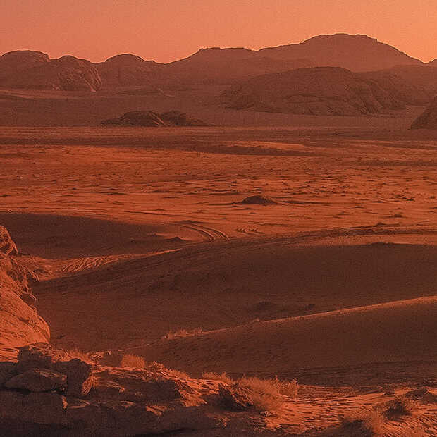 НАСА помещает 4 человек без перерыва в симуляцию Марса в течение года