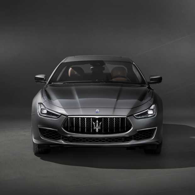 Dikke bak: Maserati komt met eerste beelden van Ghibli GranLusso