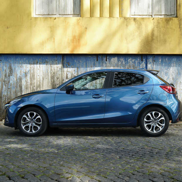 Rijden met de vernieuwde Mazda 2 GT op de Azoren