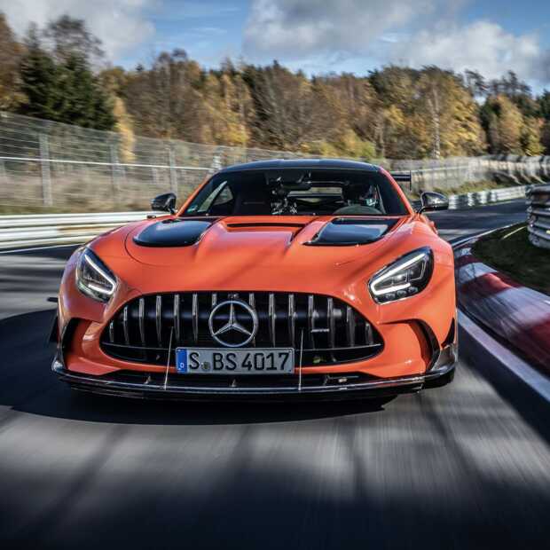 Mercedes AMG GT Black series pakt snelste tijd ooit op Nürburgring Nordschleife