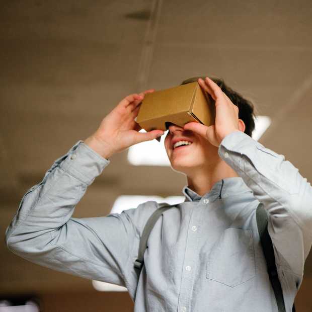 Oculus Quest komt als eerste VR-set met 'hand tracking'