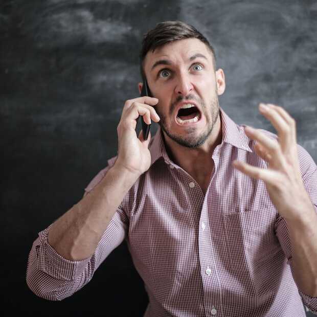 Stop de ongewenste telefoontjes! Dit kun je doen tegen telefoonterreur