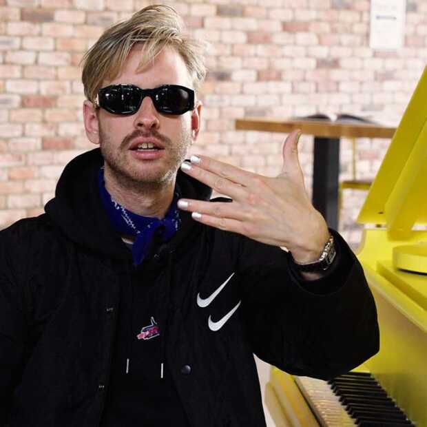 Bekende Nederlandse rapper scoort sponsorship met Veneta.com