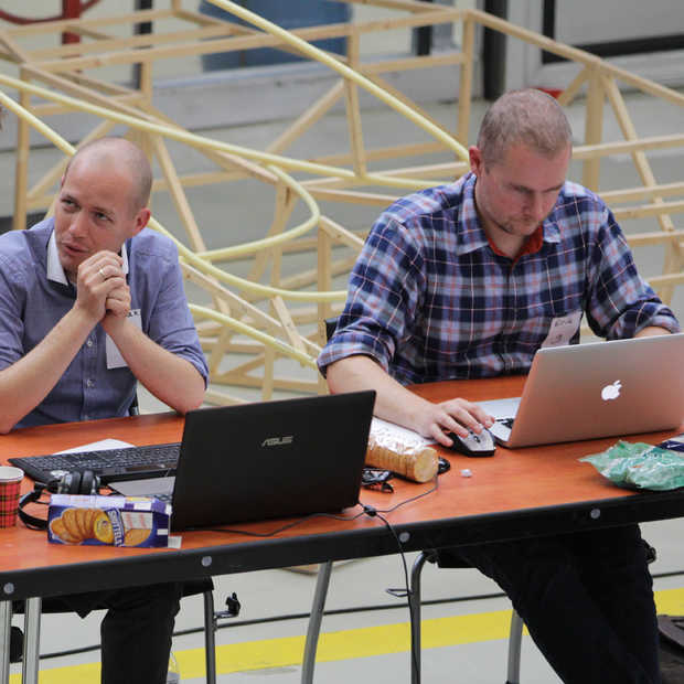 Waar zijn die hackers mee bezig? World Port Hackathon update #WPH2014