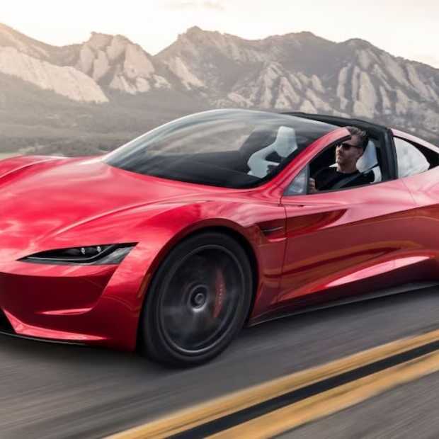 Elon Musk stelt dat Tesla Roadster van 0-100 gaat in 1 seconde