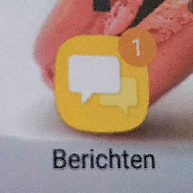 Samsung messages app heeft bug die foto's naar contacten stuurt