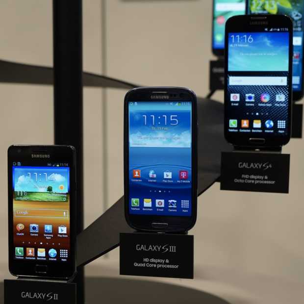 Samsung viert het 10-jarig Galaxy-jubileum met de Galaxy S10