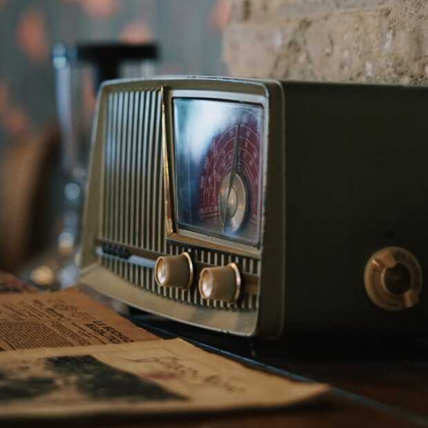 Langstlopende radioprogramma ter wereld is jarig!