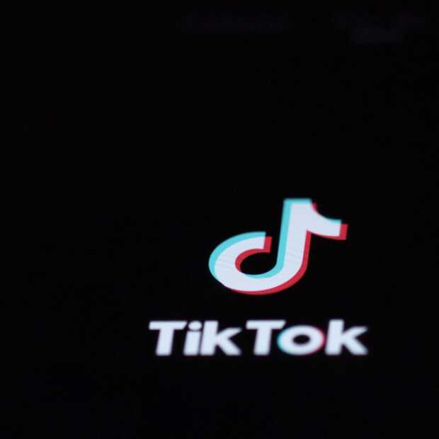 TikTok drukt bij meer dan 300.000 video's op delete