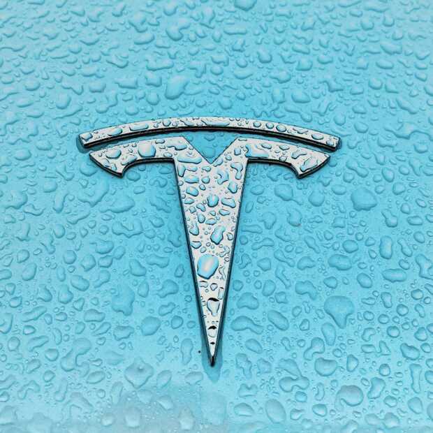 Musk op Twitter: 'Tesla vanaf nu te koop met Bitcoin'