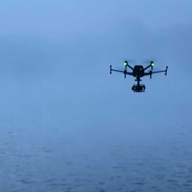 Dit is wat je doet met een drone van 9.000 euro