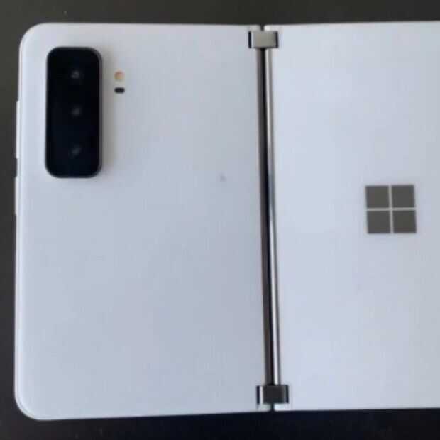 Gelekte foto’s tonen waarschijnlijk de Microsof Surface Duo 2