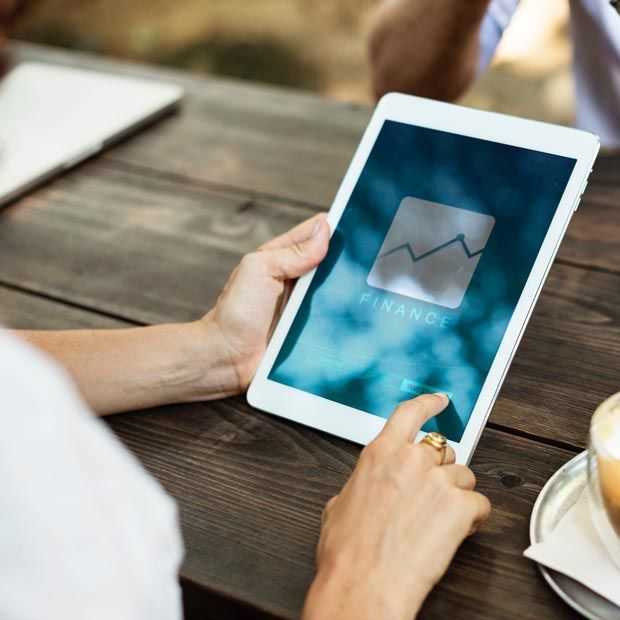 Waarom touchscreen-apparaten onmisbaar zijn in het bedrijfsleven