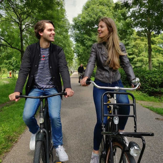 7 tips om niet je telefoon aan te raken tijdens het fietsen (want dat is vanaf maandag een duur grapje)