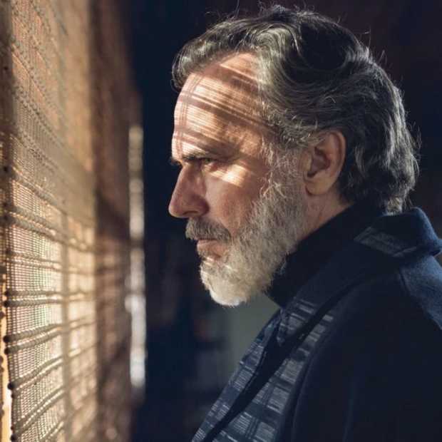 Nieuwe Spaanse hitserie Vivir Sin Permiso nu op Netflix