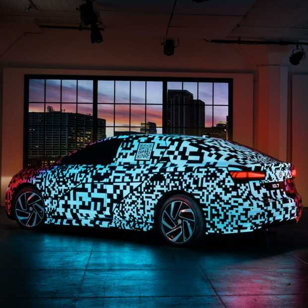 CES 2023: wereldpremière ID.7 sedan met een digitale camouflage-look