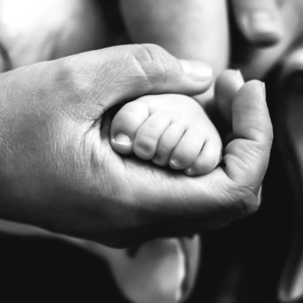 Online aandacht voor World Breastfeeding Week en #brelfie