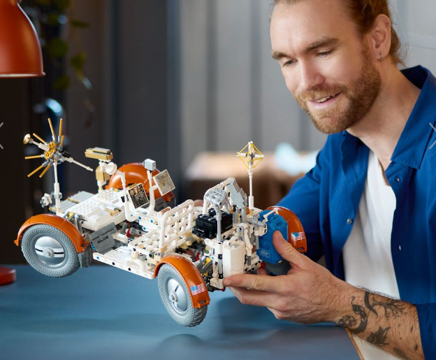 LEGO Maanrover