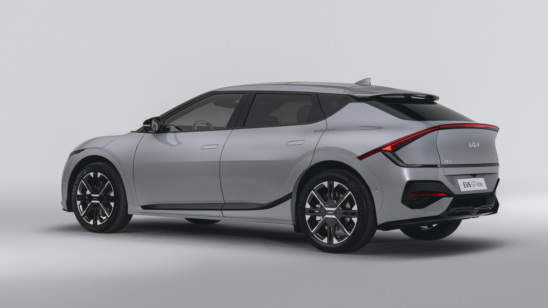 kia-all-new-ev6-my25-wolf-grey-studio-static-digital-1920x1080-9