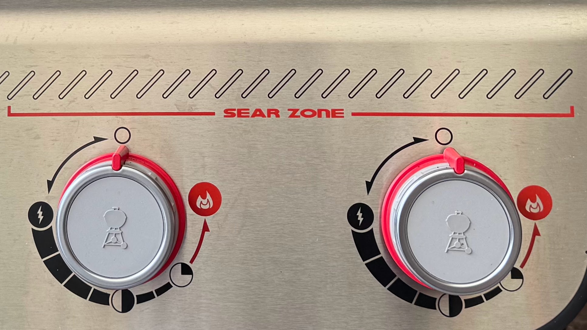 Weber_Spirit_EP-335 sear-zone