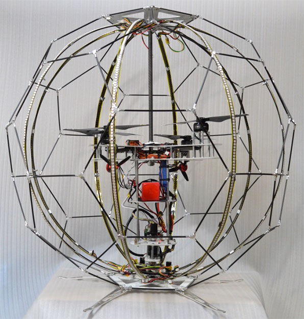 Dit is de drone zonder dat de LEDS aan zijn.