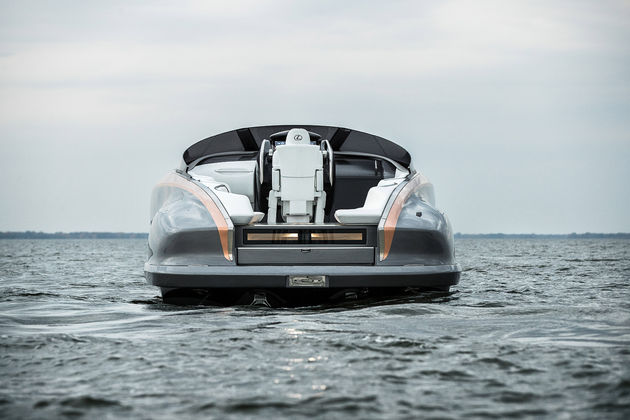 09-Lexus-Sports-Yacht-Concept