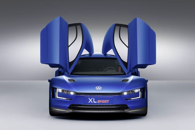 10-Volkswagen-XL1-DB2014AU01218_large