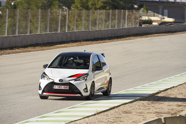 162_Yaris_GRMN_dynamic_track