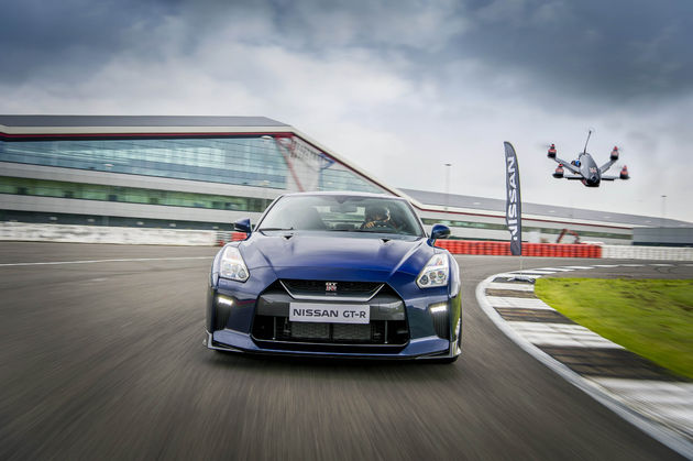 2-Nissan-GT-R-Drone