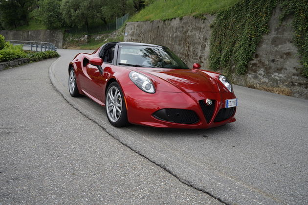 Alfa_4C_spider_red_2