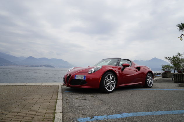 Alfa_4C_spider_red_9