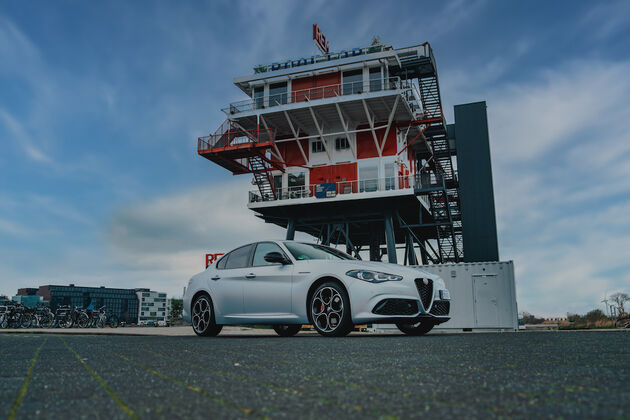 Alfa Romeo Giulia eveneens in de speciale Competizione uitvoering