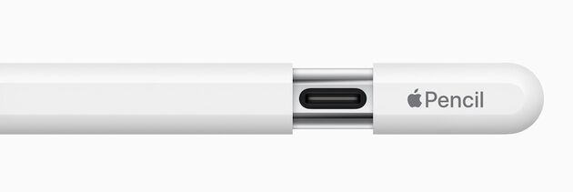 De USB-C-poort zit onder een verschuifbaar kapje aan de achterzijde van de Apple Pencil.