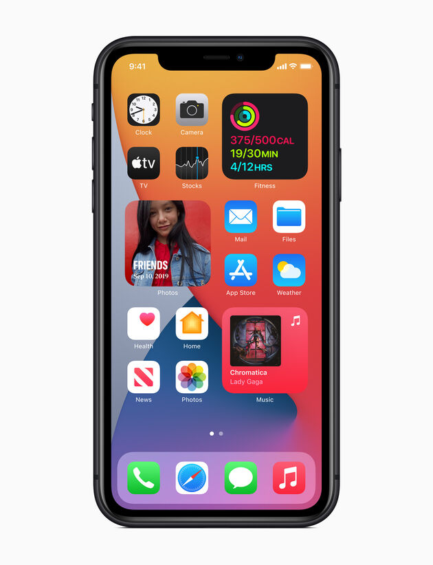 <em>Widgets in iOS 14<\/em>