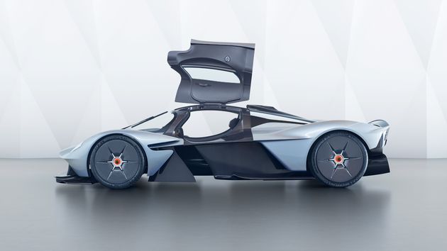 aston-martin-valkyrie_18-(large)