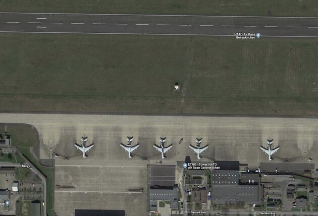 De NATO AWACS-basis in Teveren is al jaren in volle glorie op Google maps te zien.