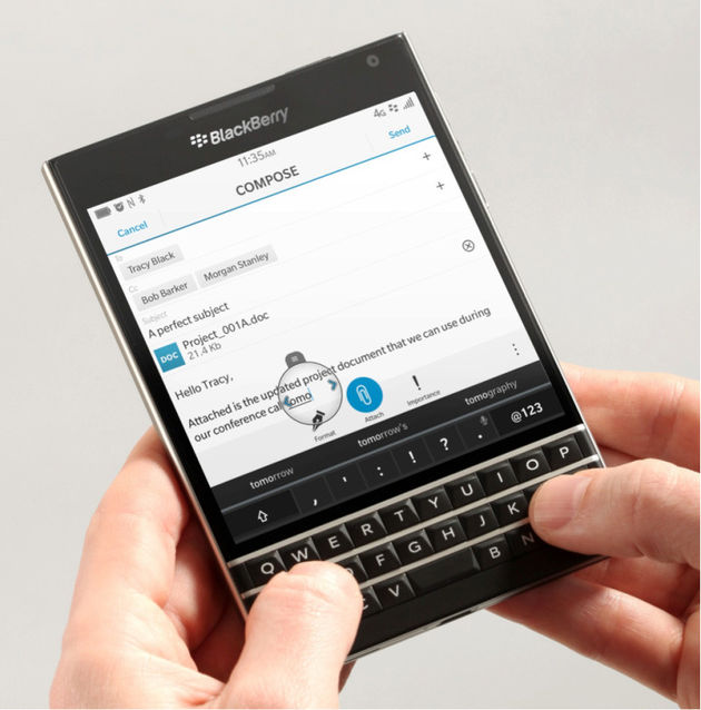De nieuwe Blackberry Passport met groter scherm